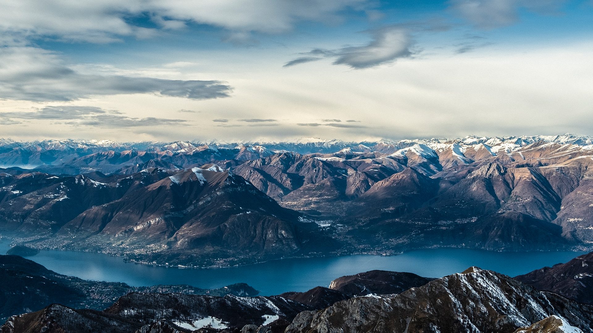 Alps and eastern branch of Lake Como